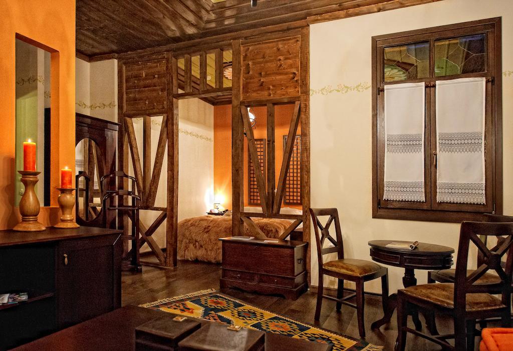 Orologopoulos Mansion Luxury Hotel Kastoria Room photo